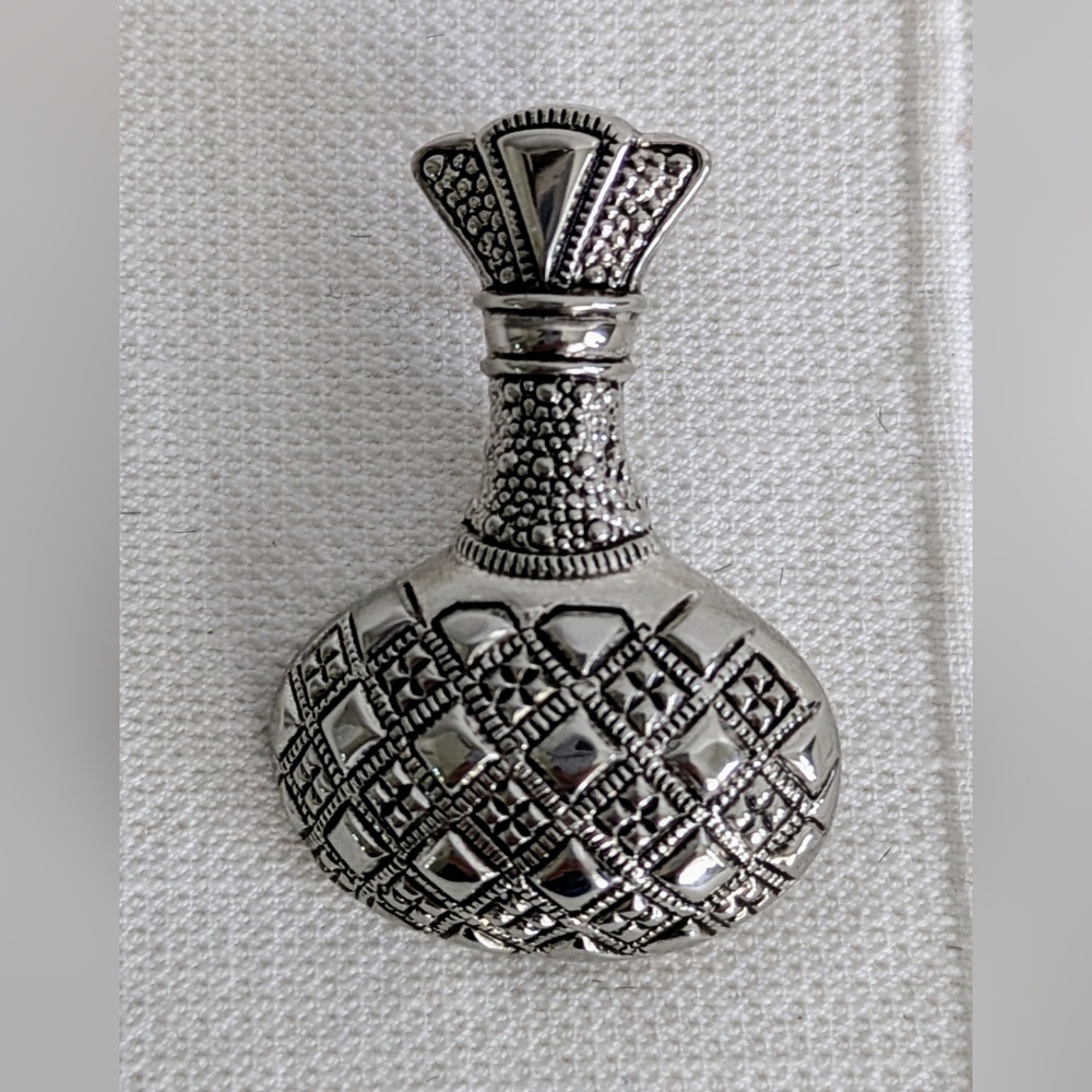 Vintage Genie Bottle Looking Brooch Pin, Pendant Marked Best In Silver &…